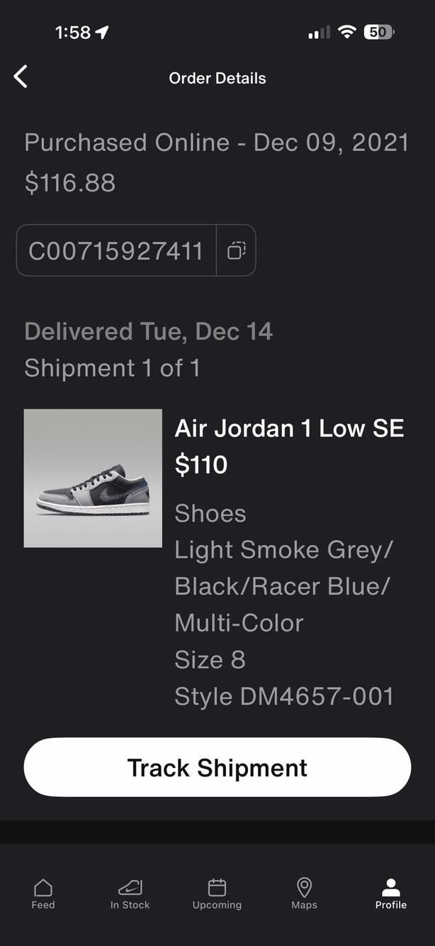 Jordan 1 Low SE 'Black Laser Blue' Size 8 DM4657-001. Nike receipt from 2021!